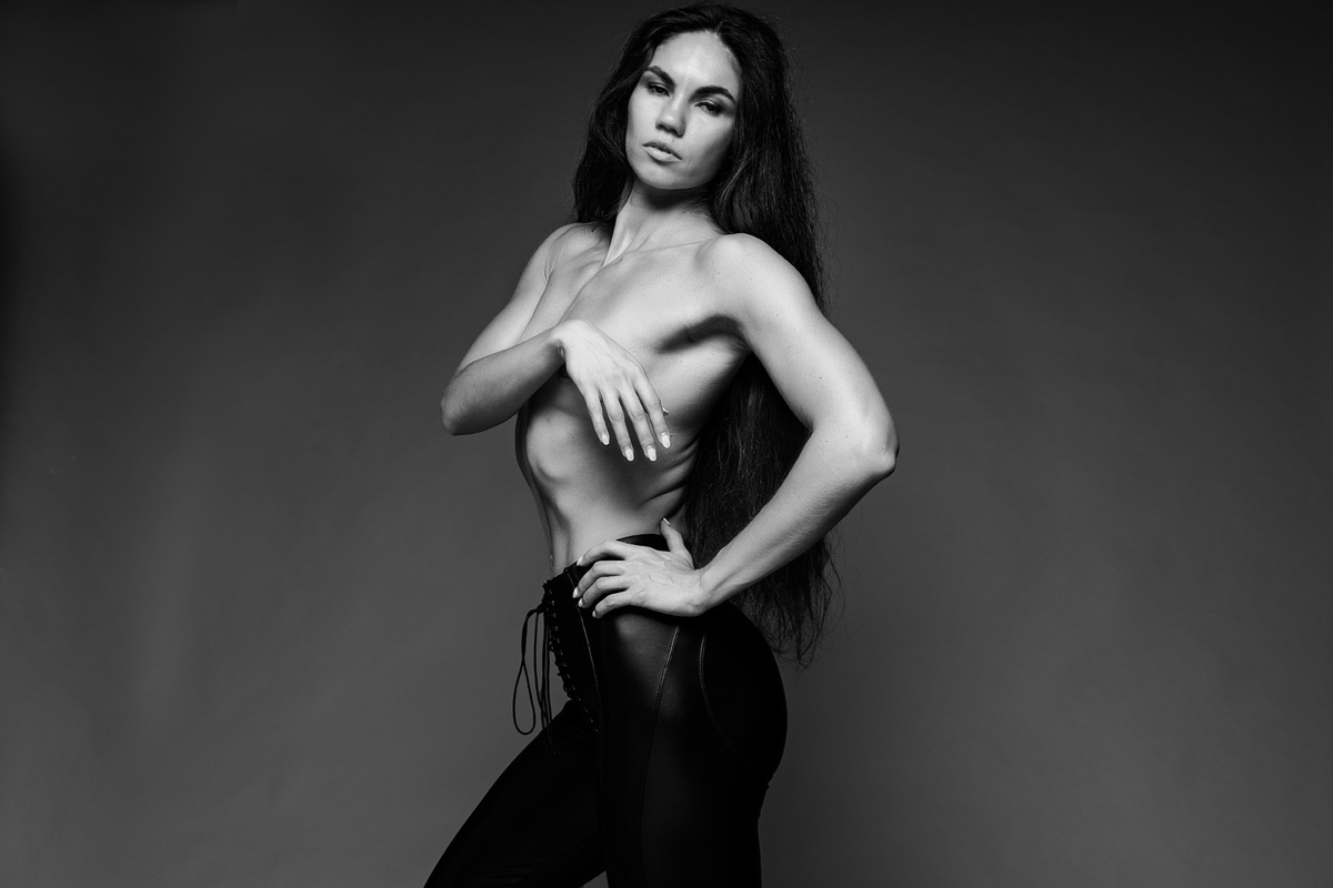 studio beauty fashion portrait